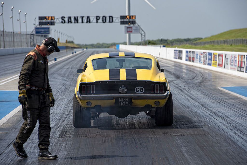 Automotive - Ford Mustang (#AA_AUTOMOTIVE_14)