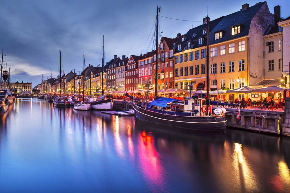European Cities - Nyhavn Canal in Copenhagen, Demark (#AA_EURCITY_02)