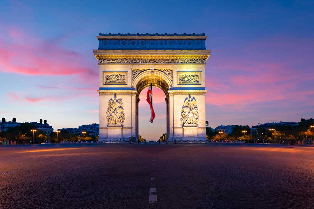 European Cities - Arc de Triomphe in Paris, France (#AA_EURCITY_09)