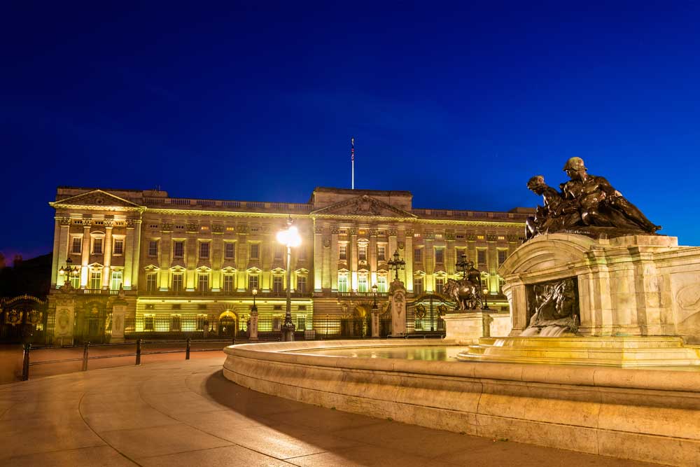 London Landmarks - Buckingham Palace, Evening View (#AA_LONDON_11)