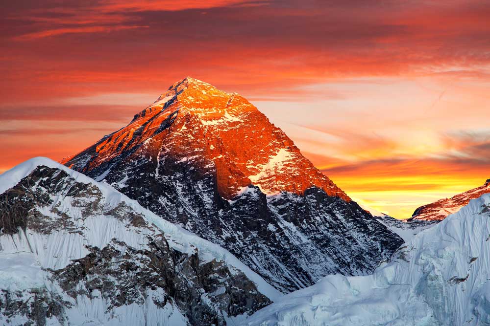 Mountain Ranges - Sunset view of Mount Everest (#AA_MOUNTAINS_04) -  GingerWhite
