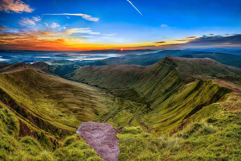 Park Life – Sunset on Beacon Valley, Brecon Beacons National Park in Wales (#AA_NPARKS_08)