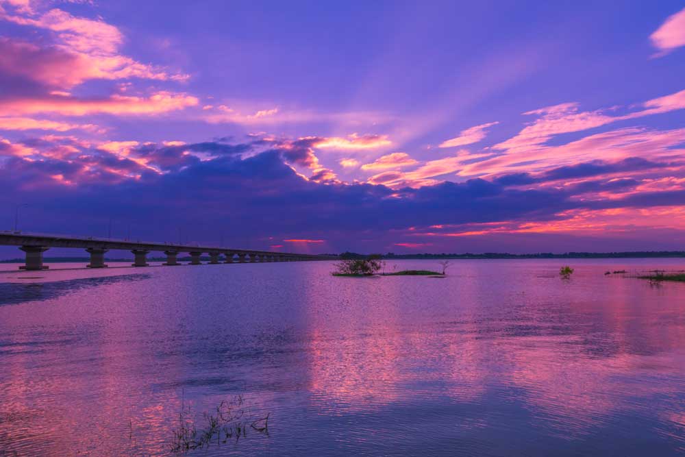 Very Peri - Sunset at Thepsuda Bridge, Thailand (#AA_VPERI_02)